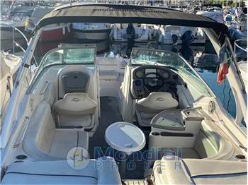 Rinker 276 bowrider cuddy