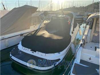 Rinker 276 bowrider cuddy