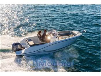 Jeanneau Cap camarat 6.5 cc serie 3