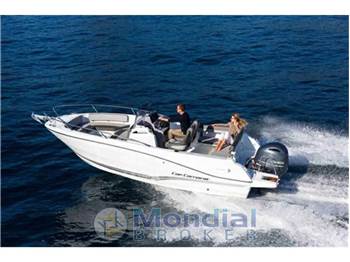 Jeanneau Cap camarat 6.5 cc serie 3