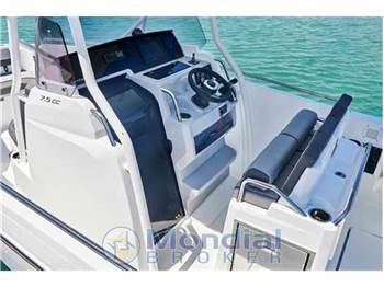 Jeanneau Cap camarat 7.5 cc serie 3