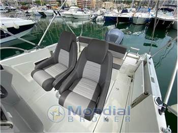 Jeanneau Cap camarat 7.5 wa serie 2