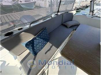 Beneteau Antares 8