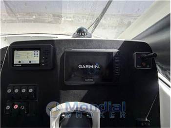Beneteau Antares 8