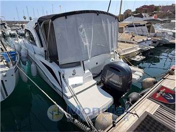 Beneteau Antares 8