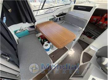Beneteau Antares 8