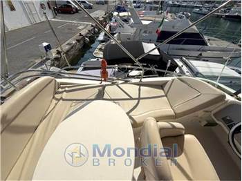 Jeanneau Prestige 32