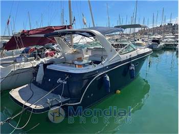 Chris craft 308 express cruiser