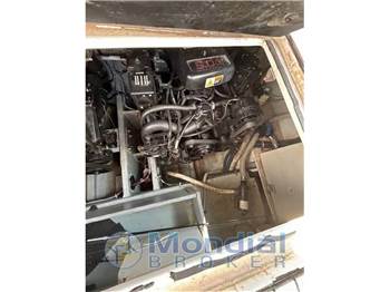 Chris craft 308 express cruiser