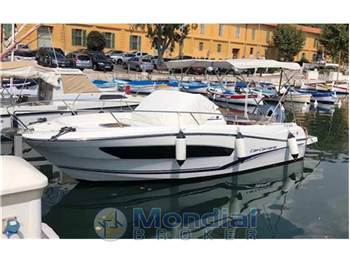 Jeanneau Cap camarat 7.5 wa serie 2