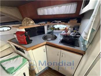 Bayliner Avanti 3055