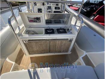 Joker boat Clubman 30