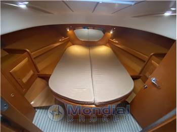 Beneteau s.a. Antares 10,80 fly