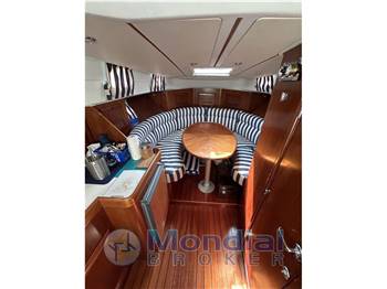 BENETEAU OMBRINE 900