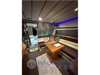 Ferretti 150 fly