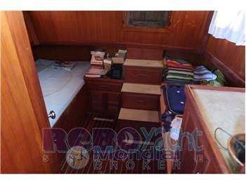 Chung Hwa Building Co. Trawler 34