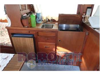 Chung Hwa Building Co. Trawler 34