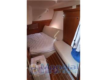 Catalina Yachts Catalina 375