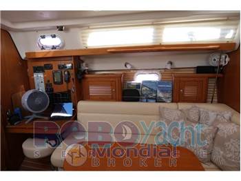 Catalina Yachts Catalina 375