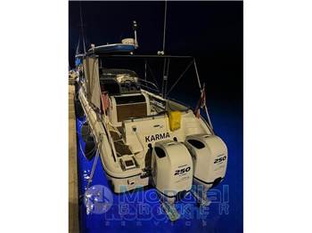 Ranieri 30 Shadow