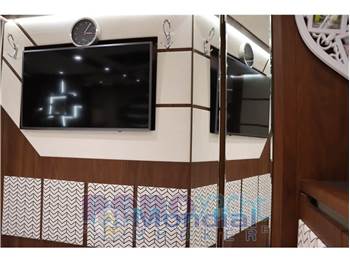 Galeon 560 SKY