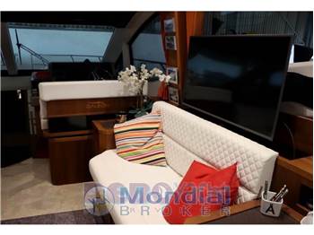 Galeon 560 SKY