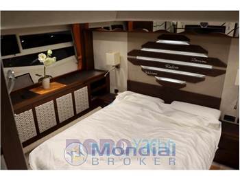 Galeon 560 SKY