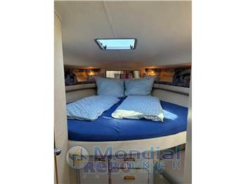 Sea Ray 440 DA Sundancer