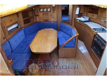 Bavaria 340 Lagoon