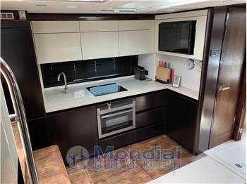 Sealine SC 42   S 450