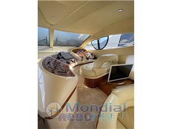 Azimut 46