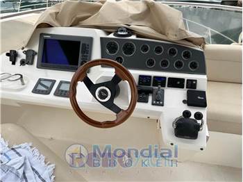 Sealine F 42.5