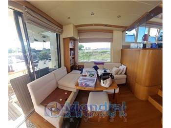 Cantieri Estensi Maine 530