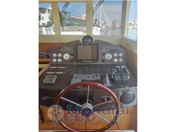 Cantieri Estensi Maine 530