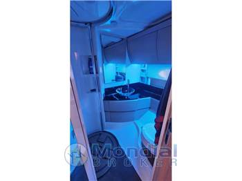 Atlantis 55