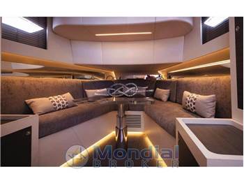 Domina 42 walkaround