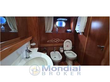 Spertini Alalunga 72