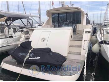 Cayman Yacht 62 HT