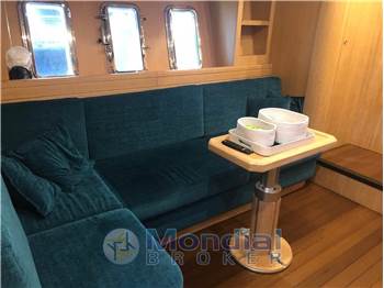 Mangusta 72