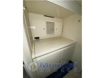 Cantieri Navali di Roma Itama 38