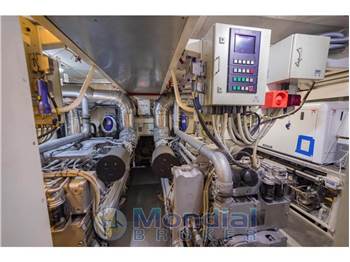 Cantiere Navale Arno Leopard 24