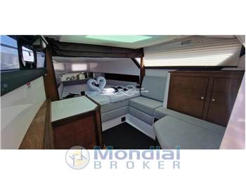 Axopar 37 T-Top Brabus