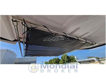 Axopar 37 T-Top Brabus