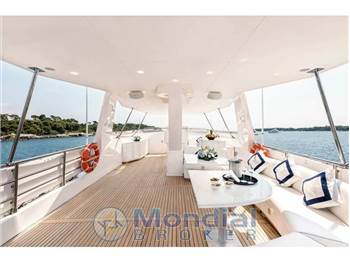 Spertini Alalunga 33 Charter