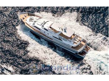 Spertini Alalunga 33 Charter