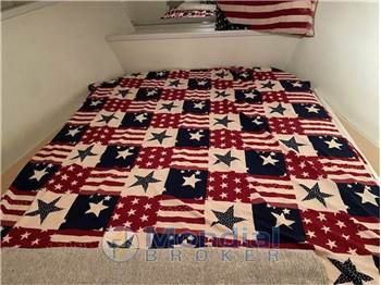 Cantieri Navali di Roma Itama 38