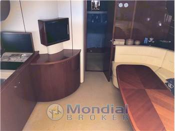 Princess Yachts V50