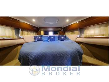 Princess Yachts V50