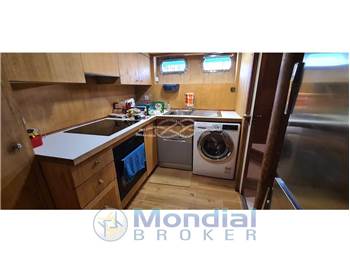 Cantieri di Pisa AKHIR 22 S