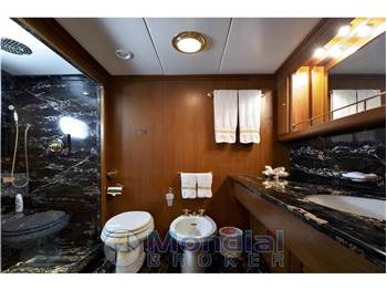 Codecasa 33 Charter